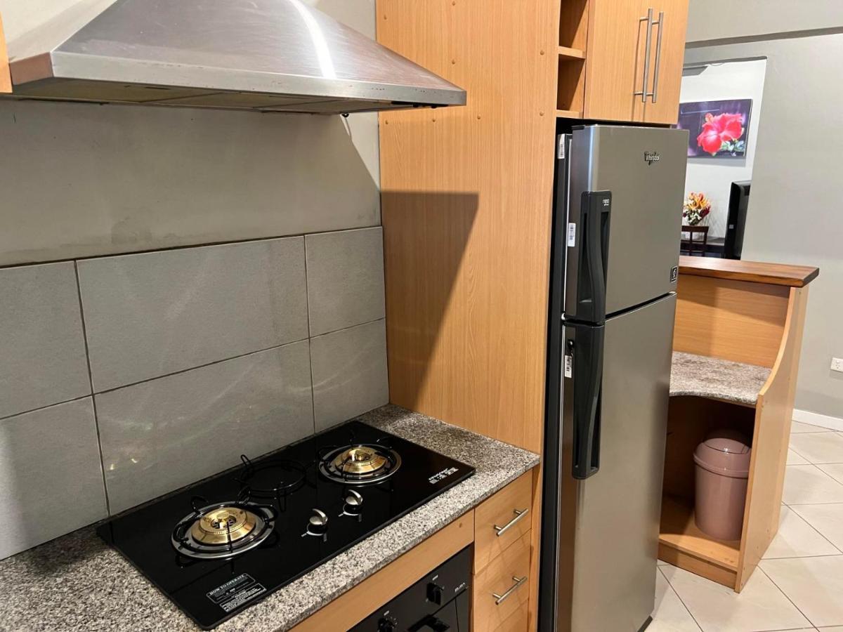 Garden Apartments نادي المظهر الخارجي الصورة