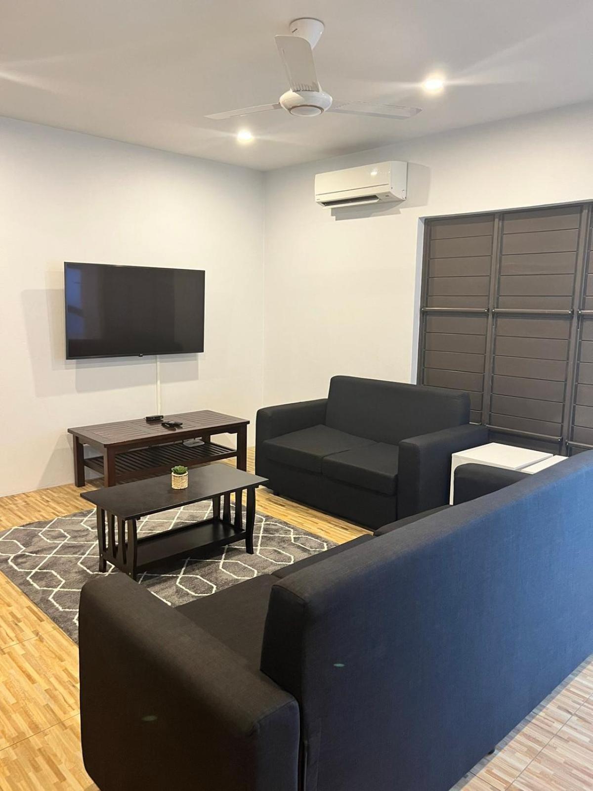 Garden Apartments نادي المظهر الخارجي الصورة