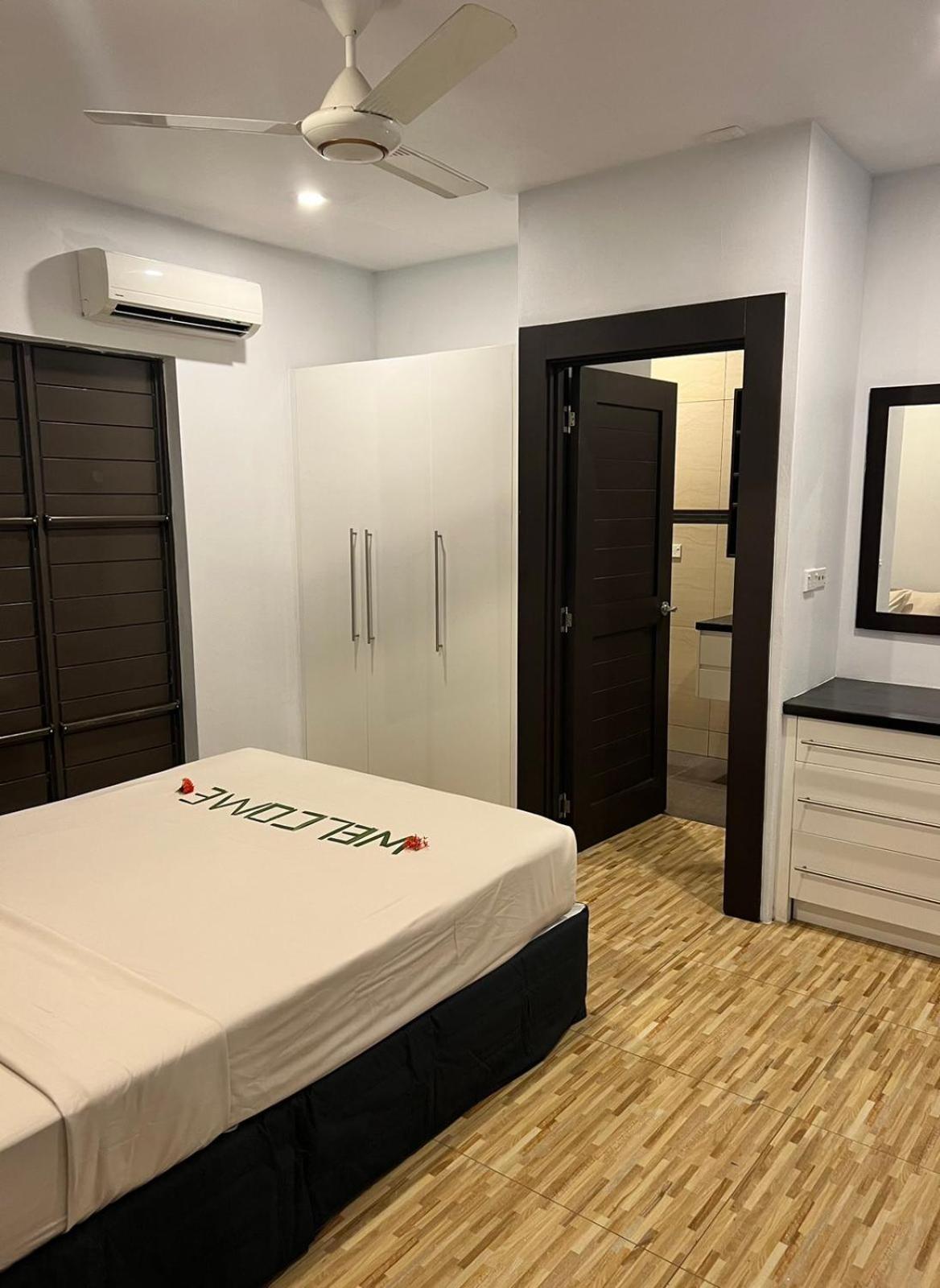 Garden Apartments نادي المظهر الخارجي الصورة