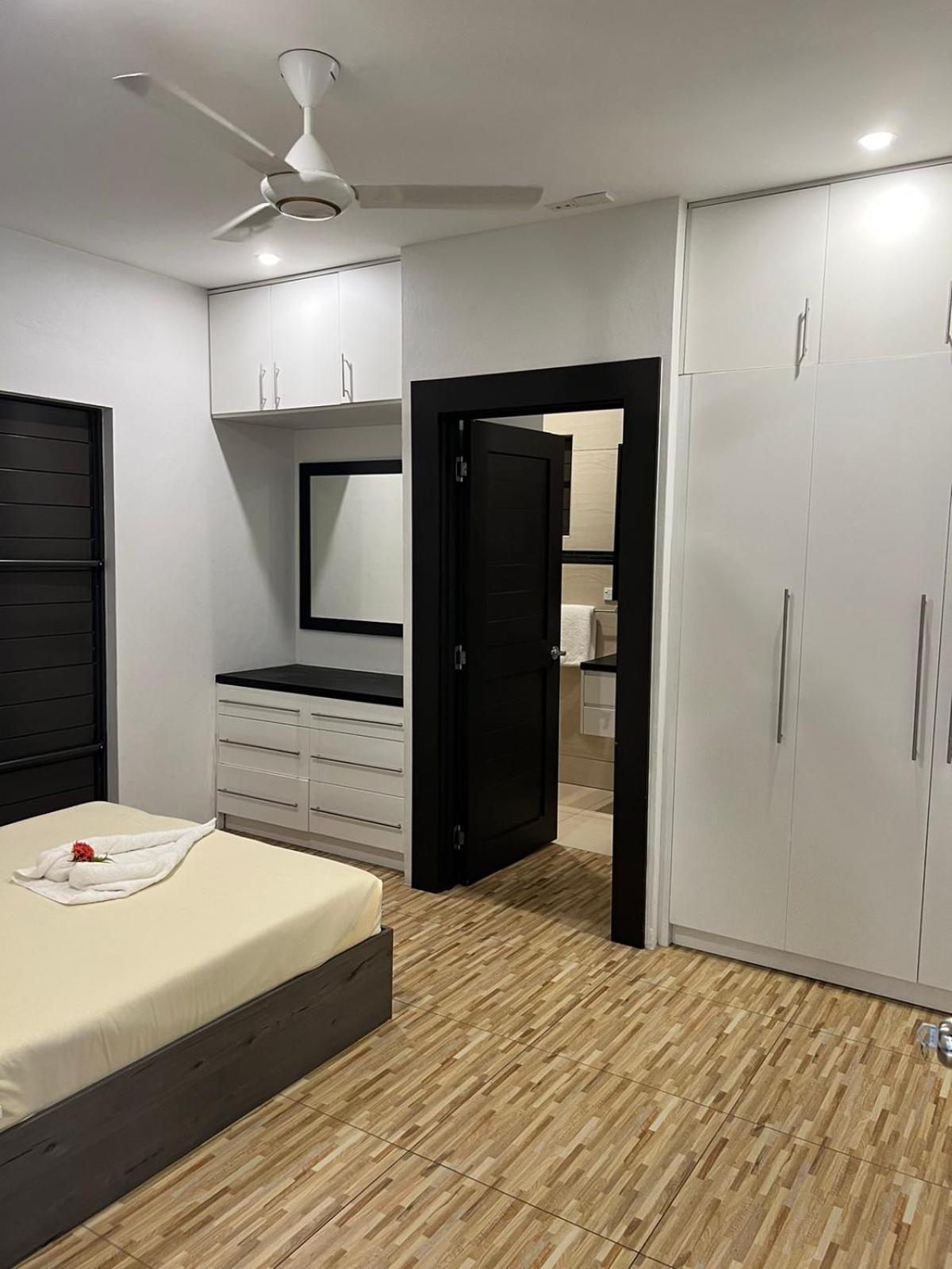 Garden Apartments نادي المظهر الخارجي الصورة