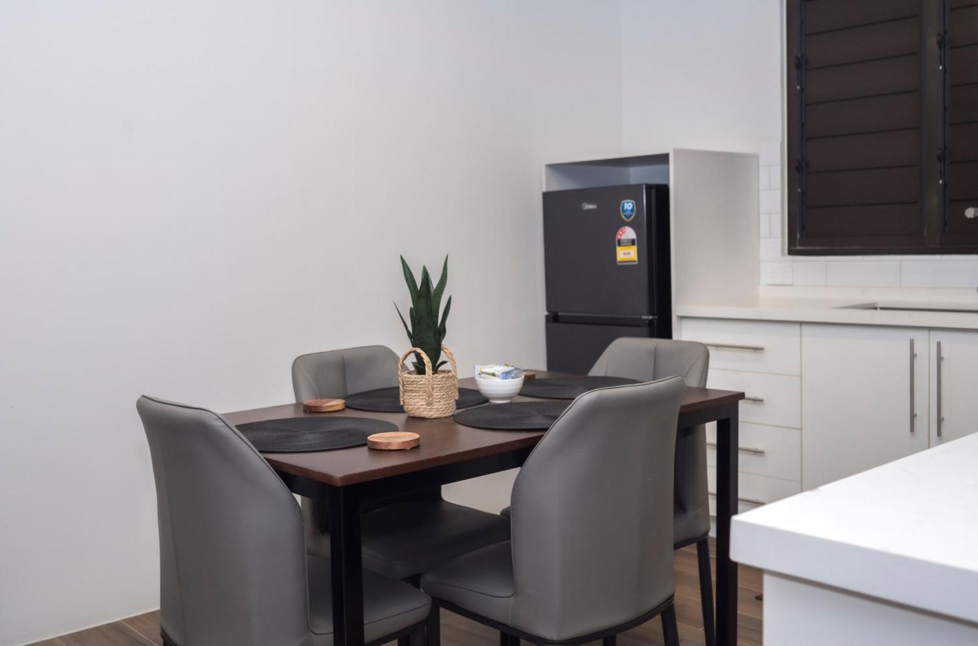 Garden Apartments نادي المظهر الخارجي الصورة