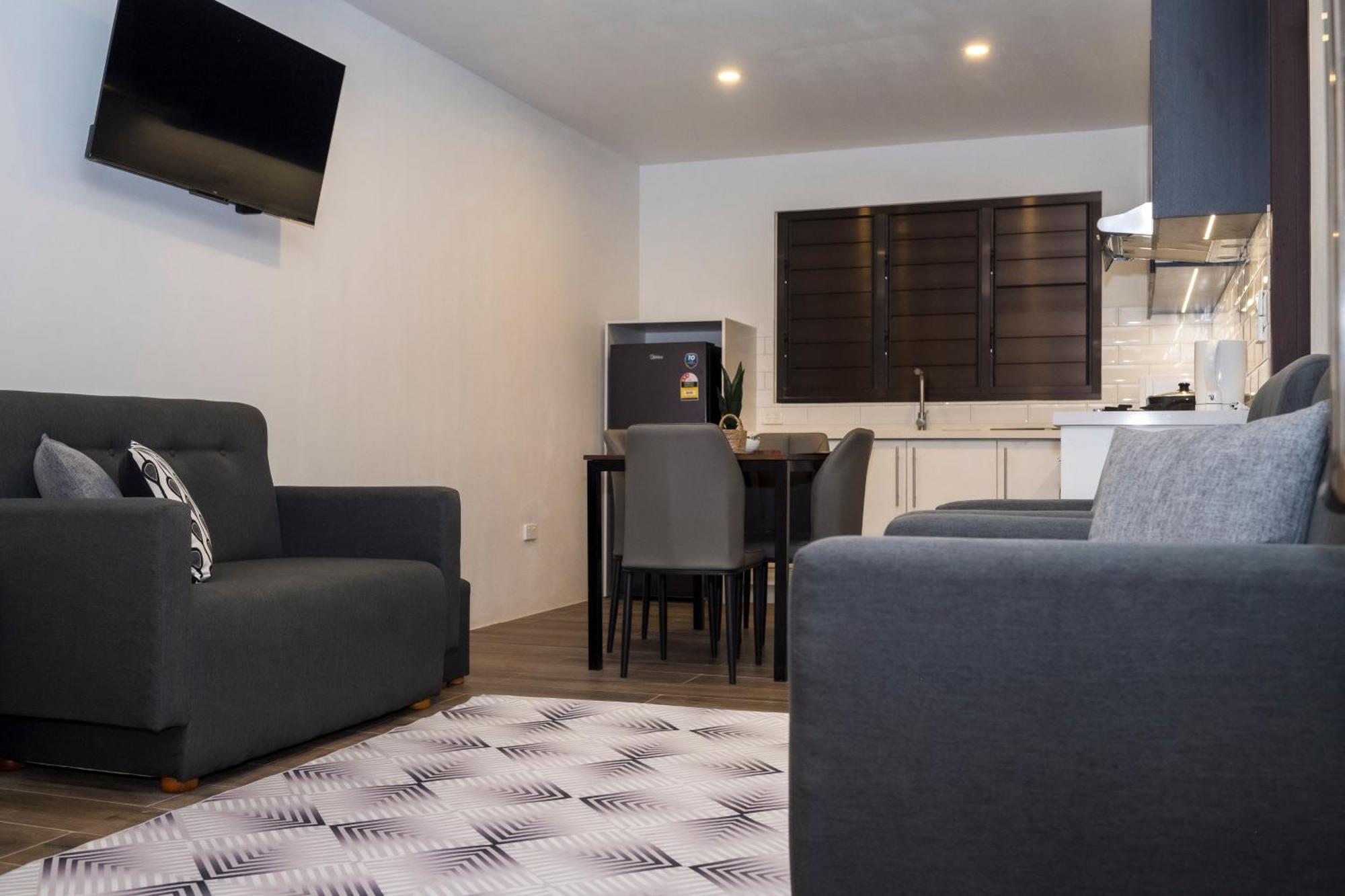 Garden Apartments نادي المظهر الخارجي الصورة