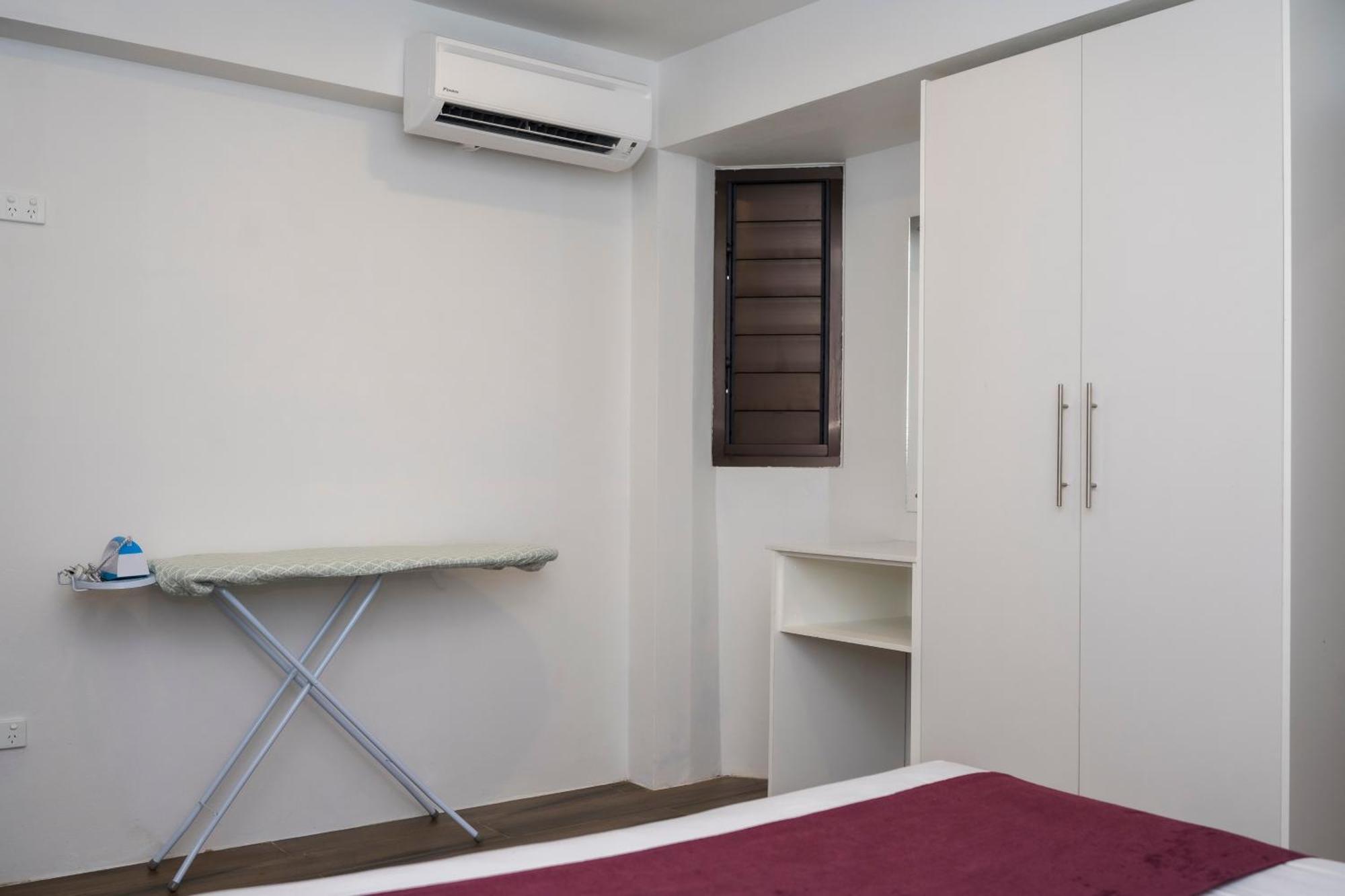 Garden Apartments نادي المظهر الخارجي الصورة
