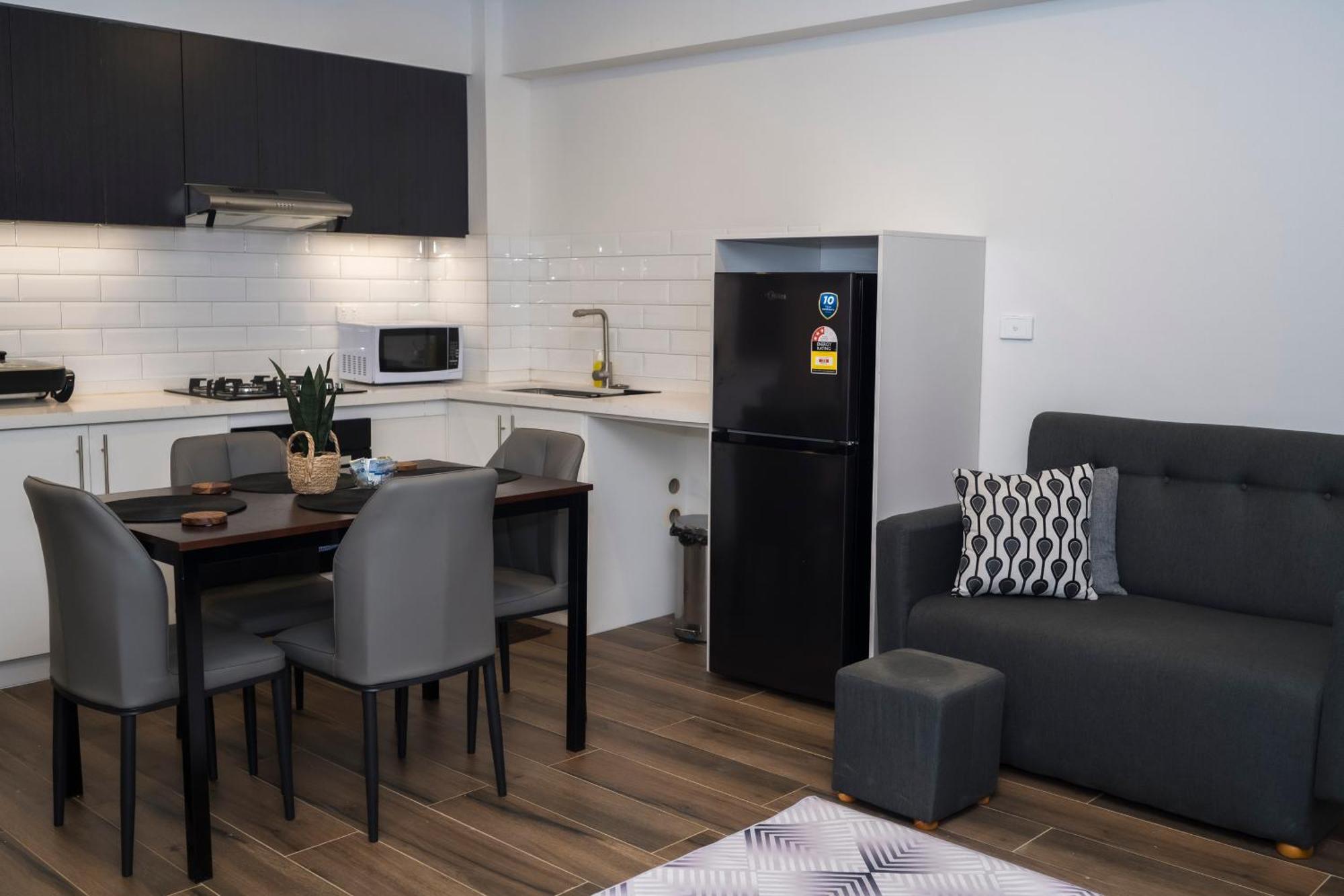Garden Apartments نادي المظهر الخارجي الصورة